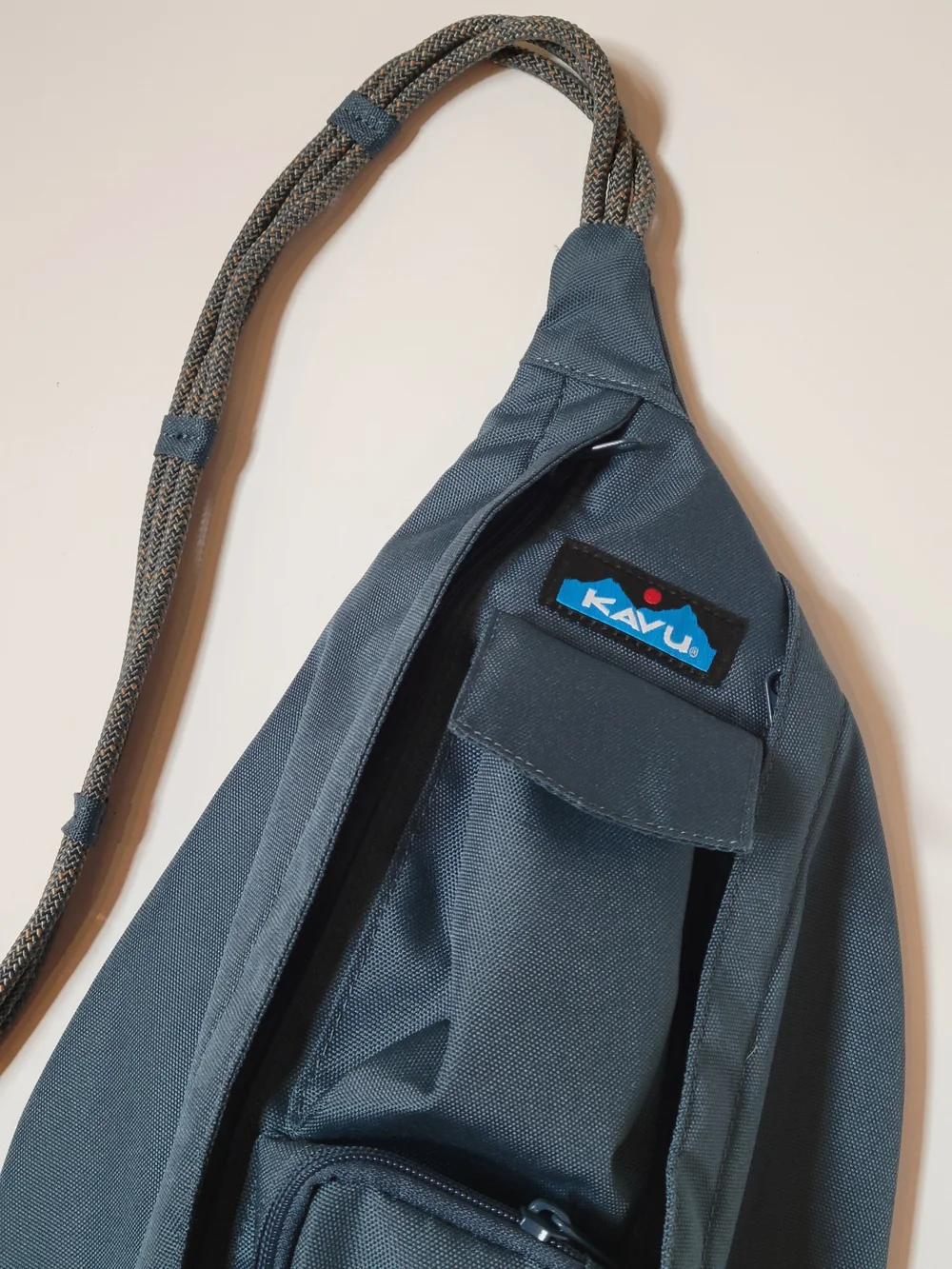 Kavu Dark Navy Rope Strap Sling Crossbody Bag
